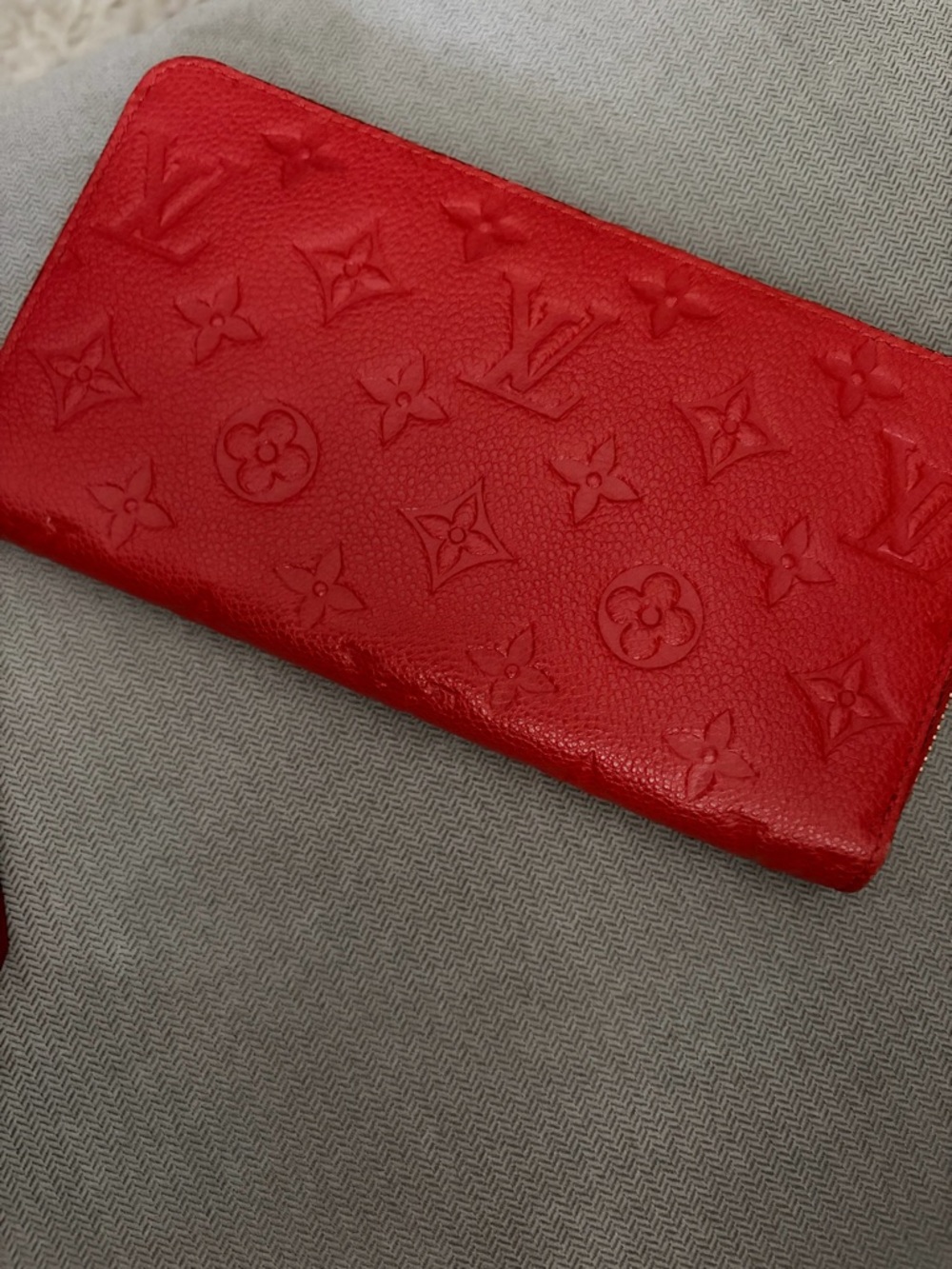 Louis Vuitton - Coral Red Monogram Empreinte Zippy Wallet - Picture 3 of 16